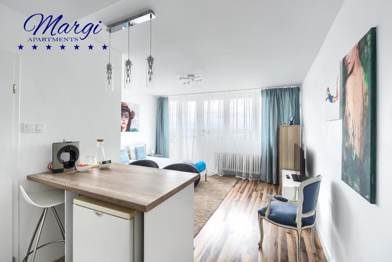דירות שצ'צ'ין Margi Blue Sky Apartament מראה חיצוני תמונה